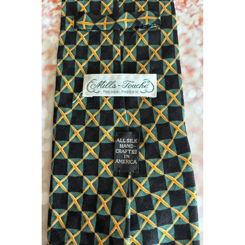 Mills Touche classic men